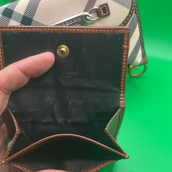Burberry blue label wallet& coin pouch - Picture 12 of 17